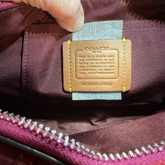 NWT Coach Ashton Baguette Bag CV943 Silver Pink Shoulder Handbag - Picture 5 of 16